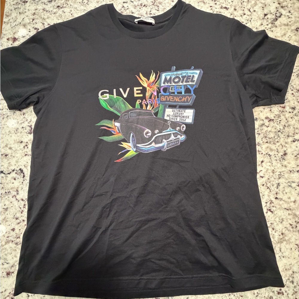 Givenchy t shirt